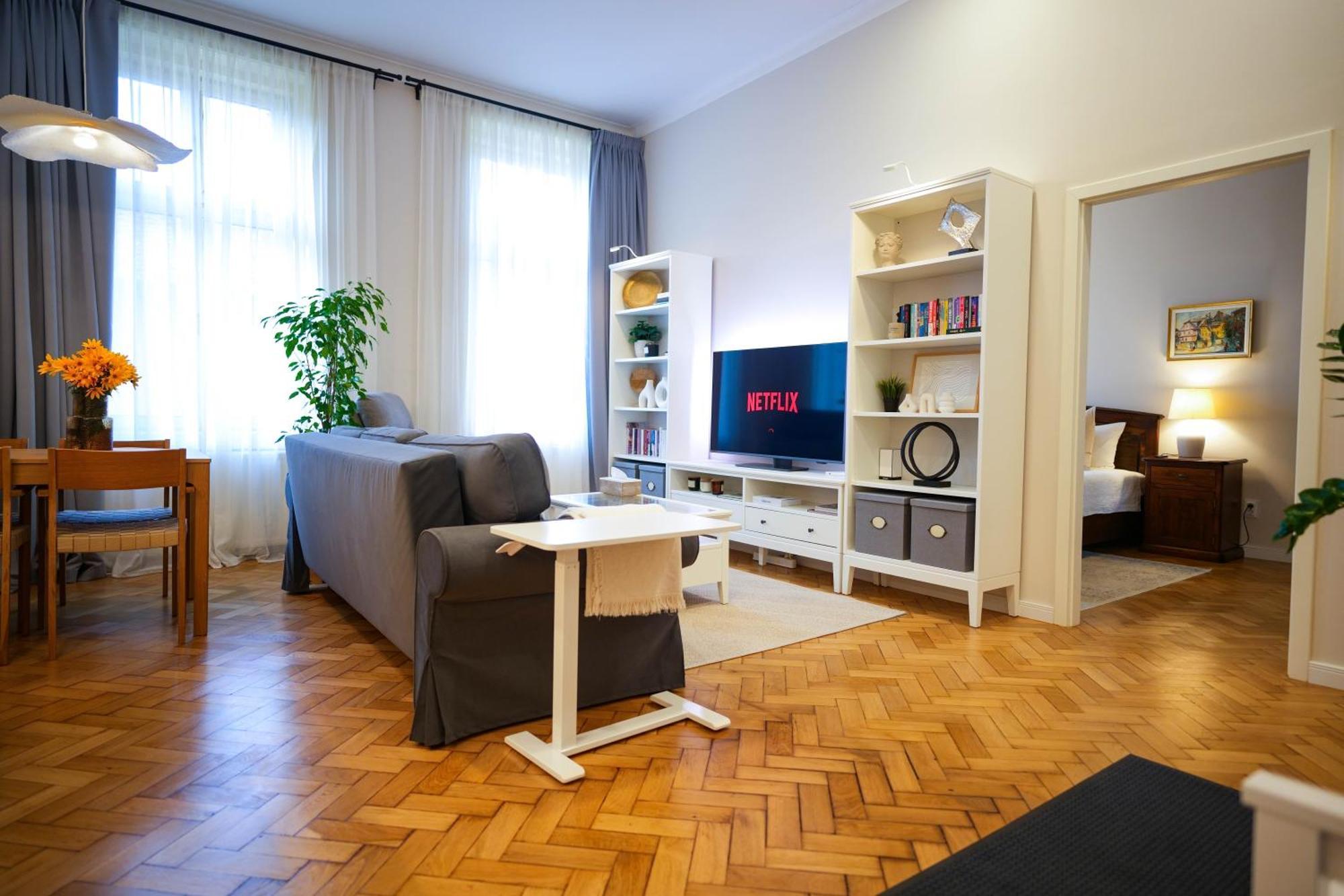Apartments In Historic Center, Quiet Area, Ac Sibiu Luaran gambar